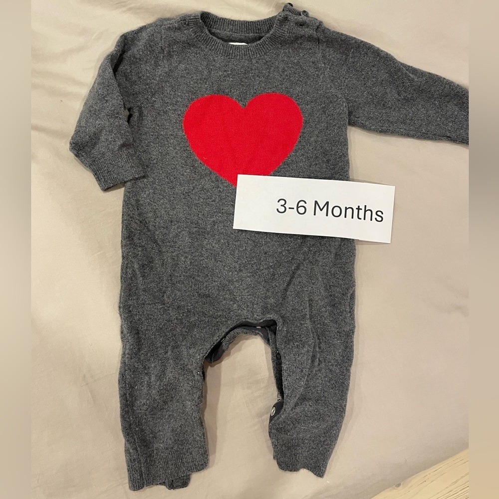 Baby GAP Gray Onsie with Red Heart Valentine’s Day Outfit Boy or Girl